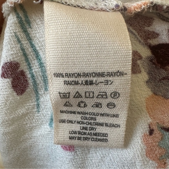 Free People Back to the Basics Floral Sleeveless Tunic Blouse Womens Size Large - Picture 9 of 9